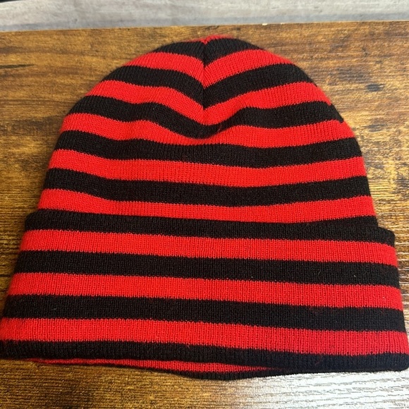 Supreme Vertical Logo Striped‎ Beanie - Picture 3 of 4